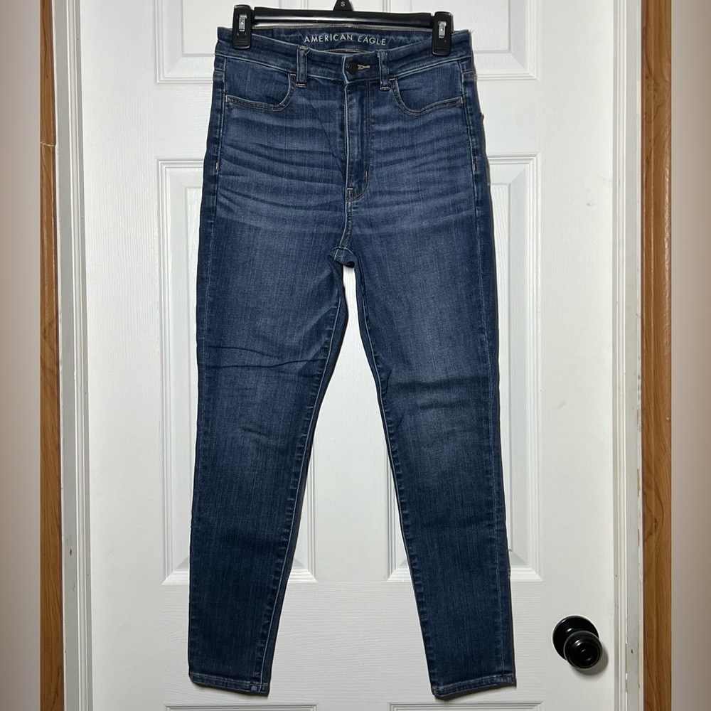 American Eagle Outfitters Next Level Stretch Highest Rise Jegging - Size 6 Short